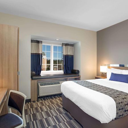 Microtel Inn Suites By Wyndham South Hill Eksteriør billede