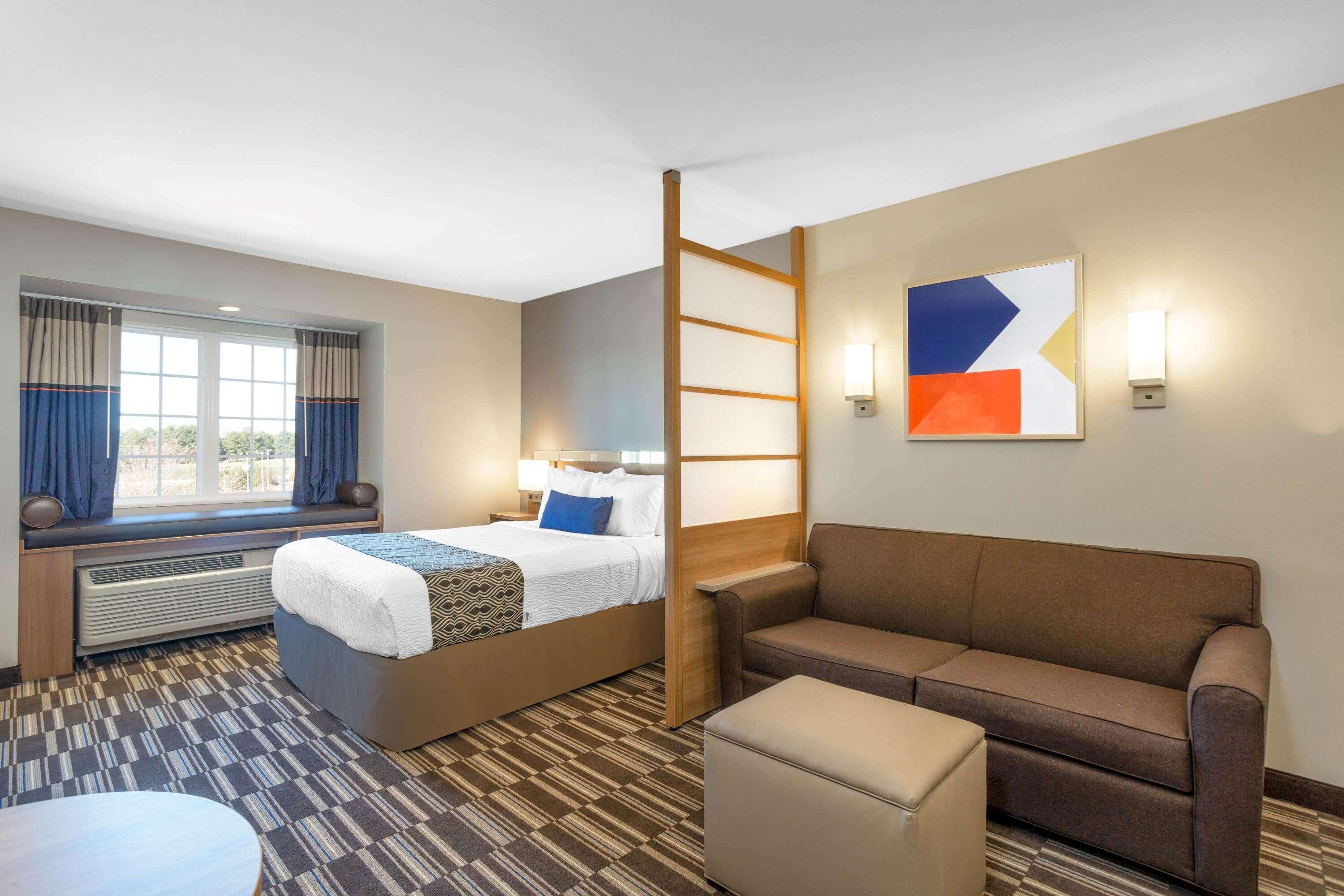 Microtel Inn Suites By Wyndham South Hill Eksteriør billede